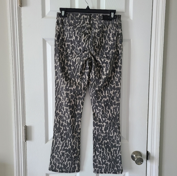 Paige x Rosie HW Poppy Crop Flare - Picture 2 of 6